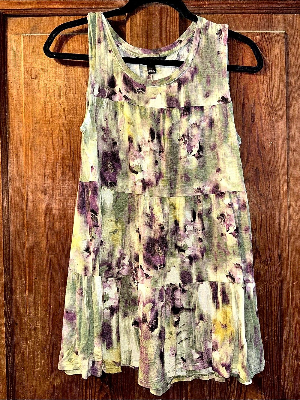 Simply Vera Wang Abstract tunic in Green & Purple Size Medium Like New